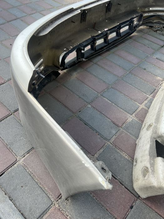 Пердний бампер на Windom 10 кузов