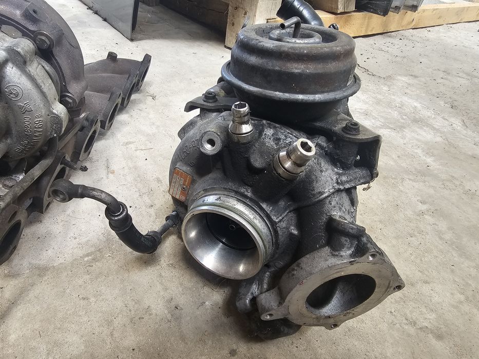 Турбини 313кс n57 турбина турбо turbo н57 голямо малко