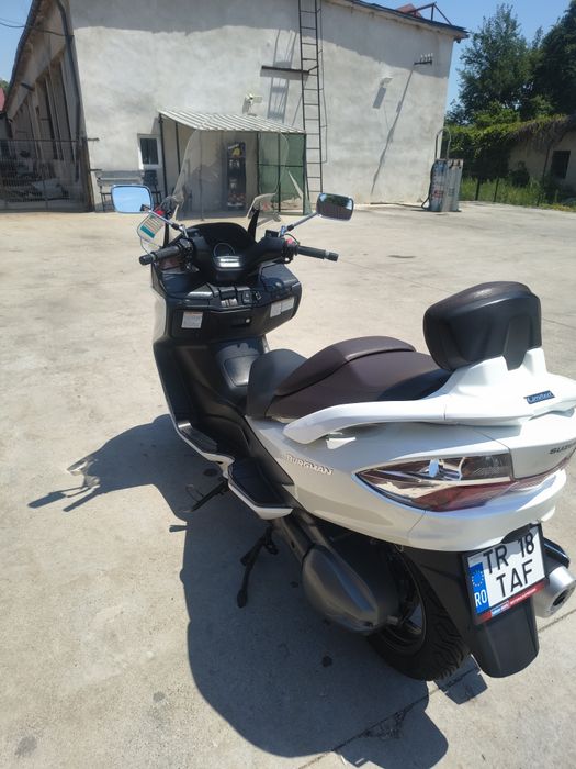 Suzuki Burgman 400cc