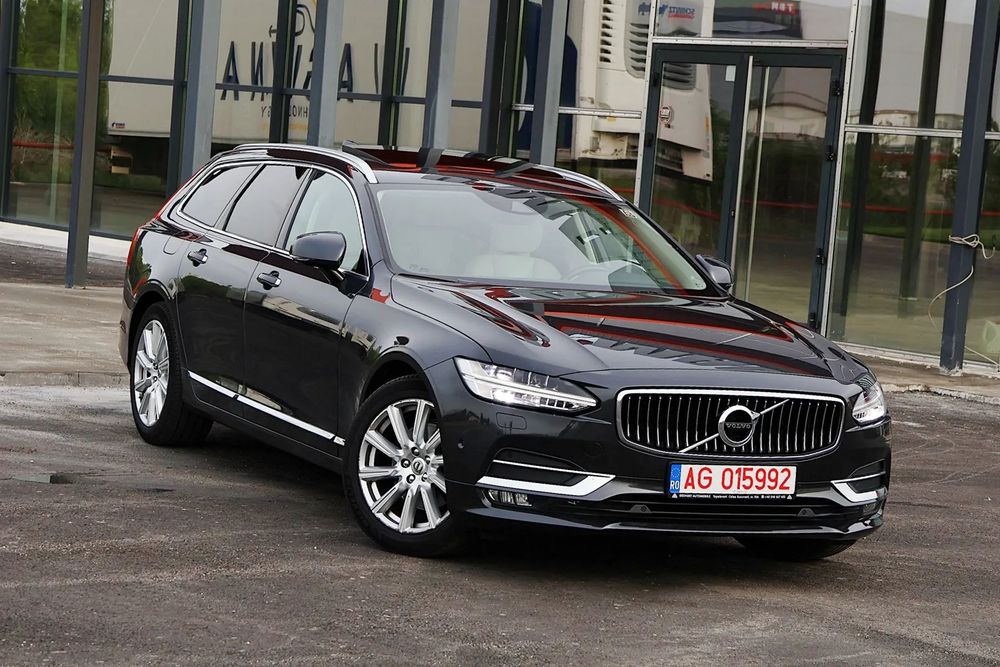 Volvo V90