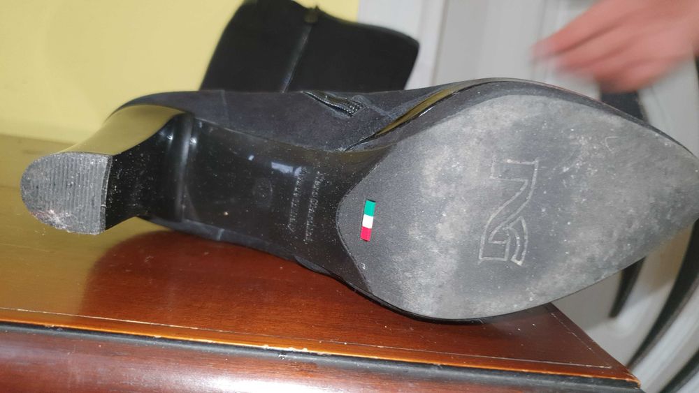 Cisme  de piele italiene