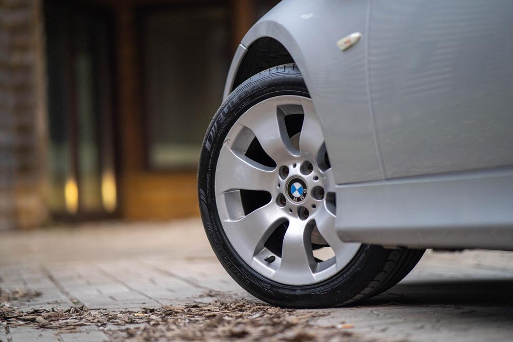 BMW 325i (218hp) Automat | ПАНОРАМА | Напълно Обслужена!