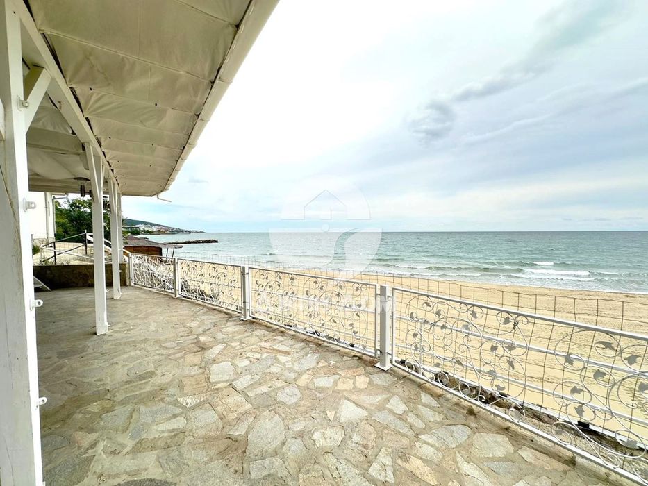 Продава се Двустаен апартамент в Свети Влас - 66 кв.м за 1181 €/кв.м - Снимка #12