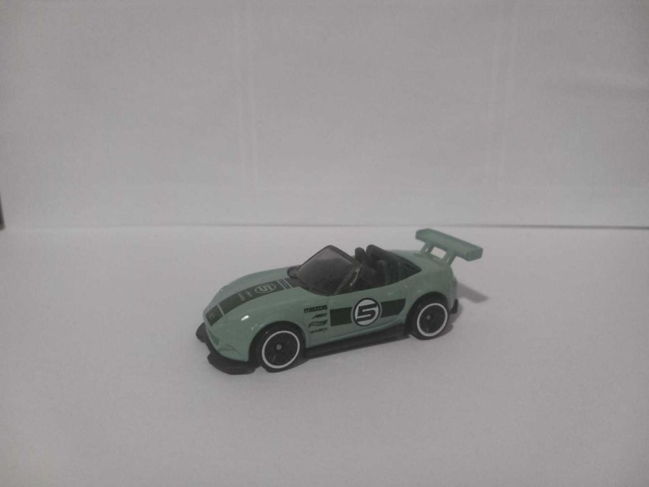 Hot WHEELS MAZDA mx-5 miata