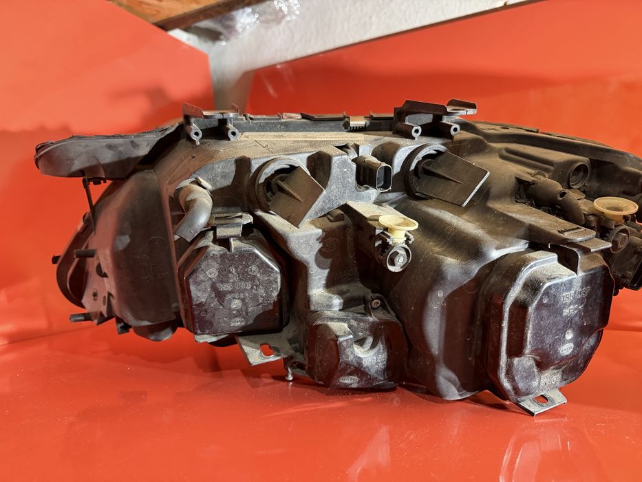 Ксенонови фарове от BMW E65 E66 Фейслифт LCI