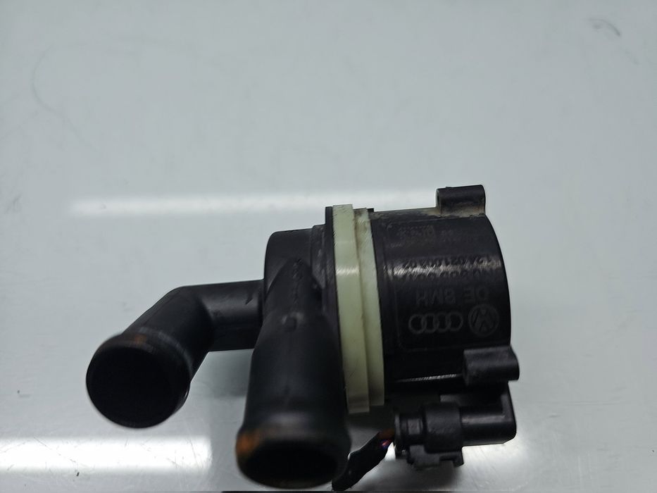 Pompa recirculare apa Volkswagen Tiguan (5N) [Fabr 2007-2016] 5N096556