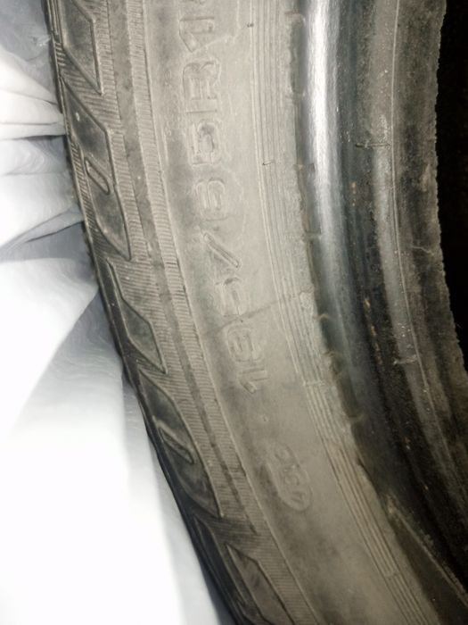 Продам зимние шины