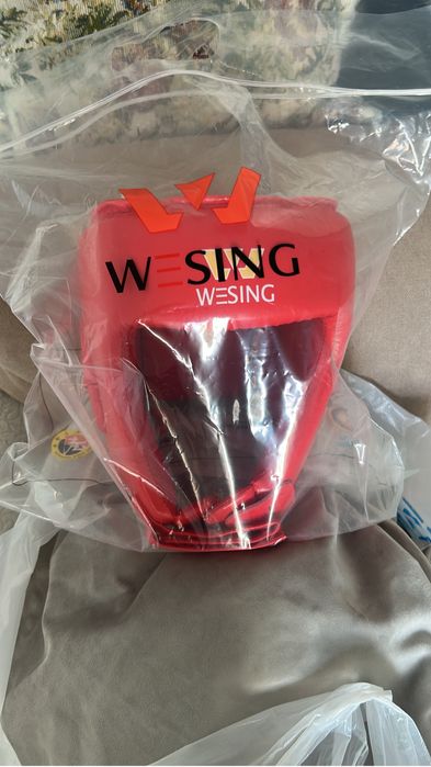Боксерский шлем wesing