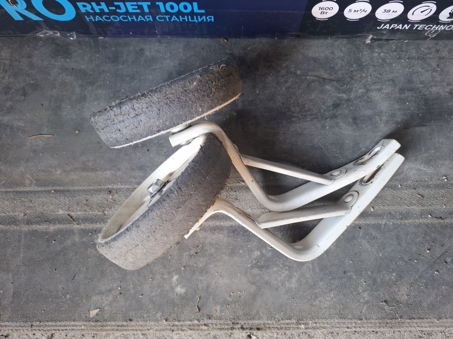 продам детский велосипед на 4.х колесиках