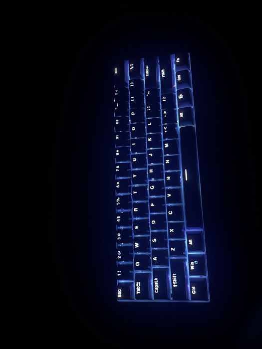 Клавиатура мышка продаю