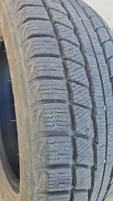 Зимние шины липучка 215/60/17