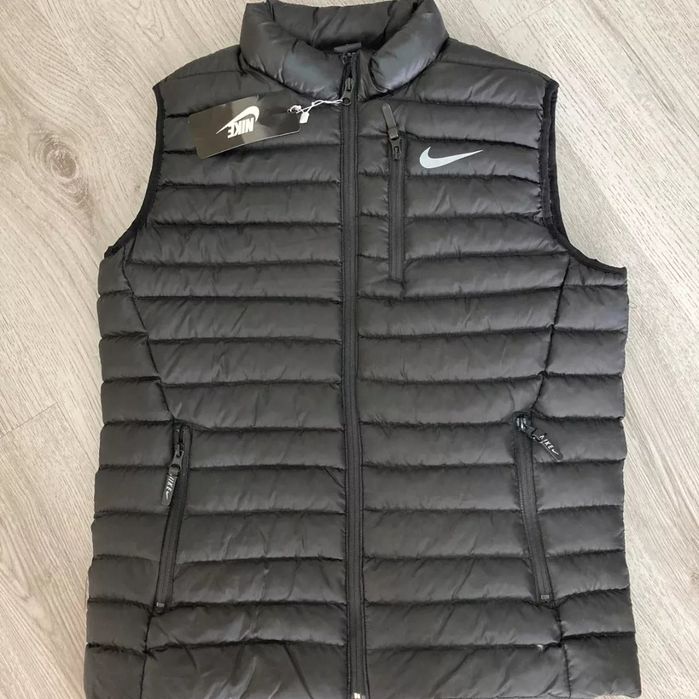 Елеци  Nike, Boss