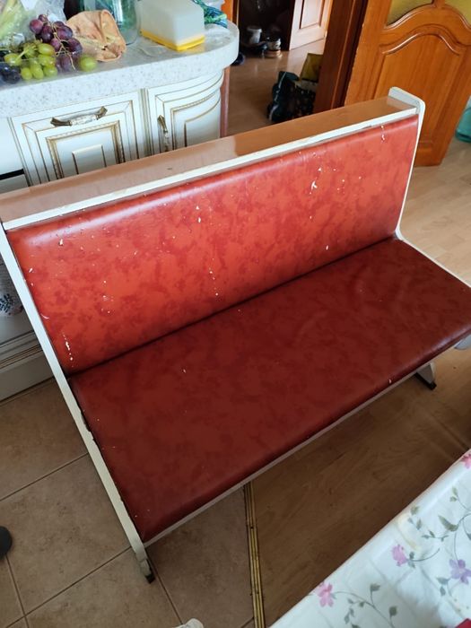 Отдам диваны даром