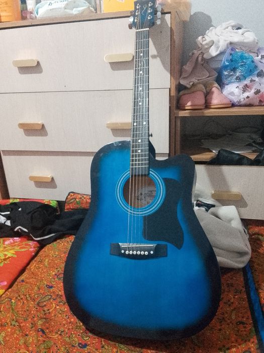 Гитара сатылады срочно