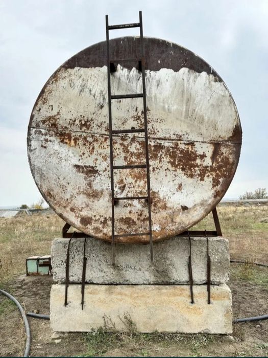 Резервуар бочки металлические