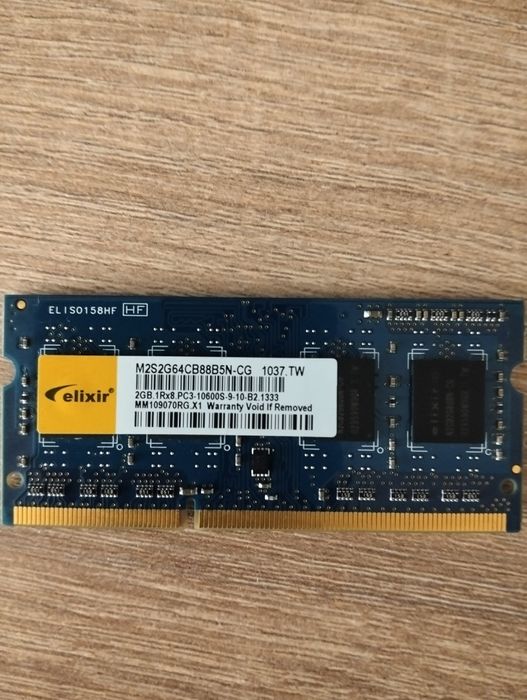 placuta ram ddr3 laptop 2gb si un hdd