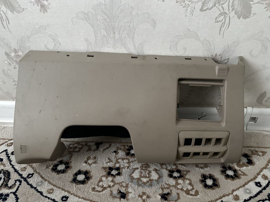 Пластик подрулевой На Subaru Outback