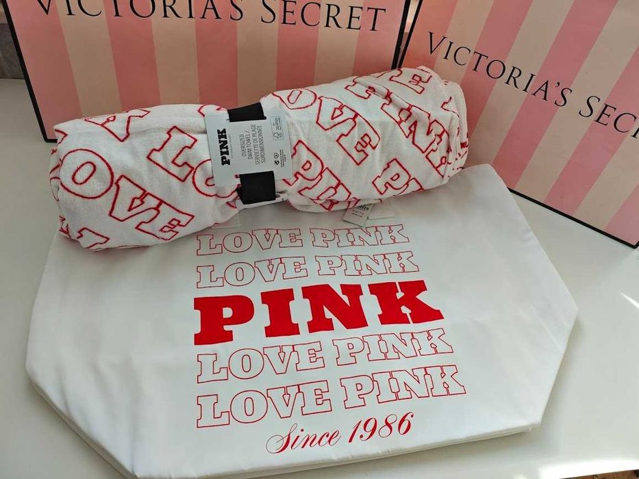 Victoria's Secret оригинална бяла кросбоди чанта/портмонета/ кардхолдъри