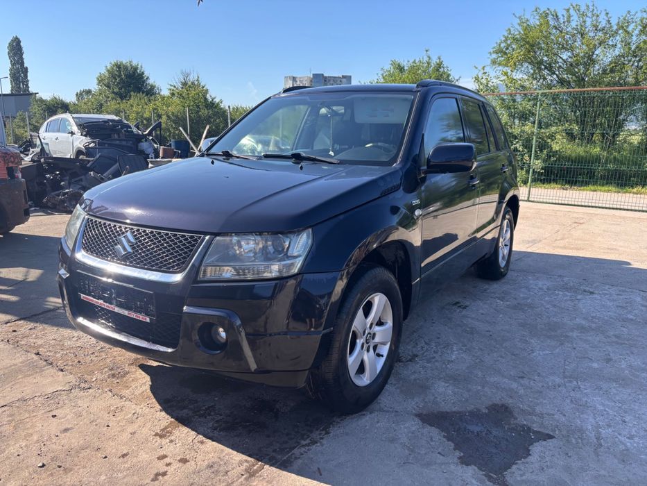 SUZUKI GRAND Vitara на части