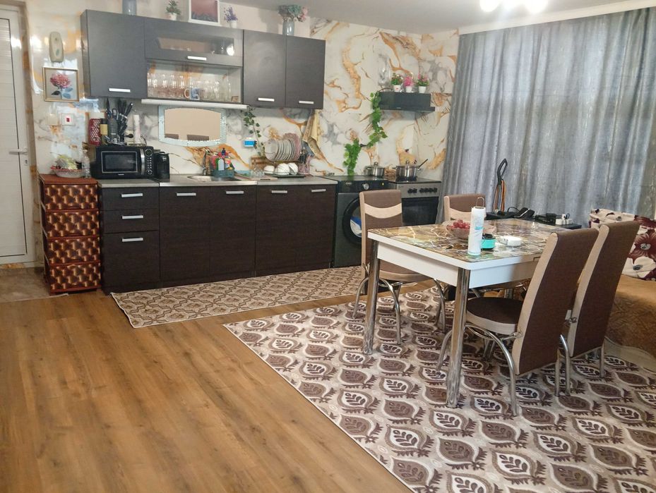 Продава се Къща в Левски - 70 кв.м за 416 €/кв.м - Снимка #1