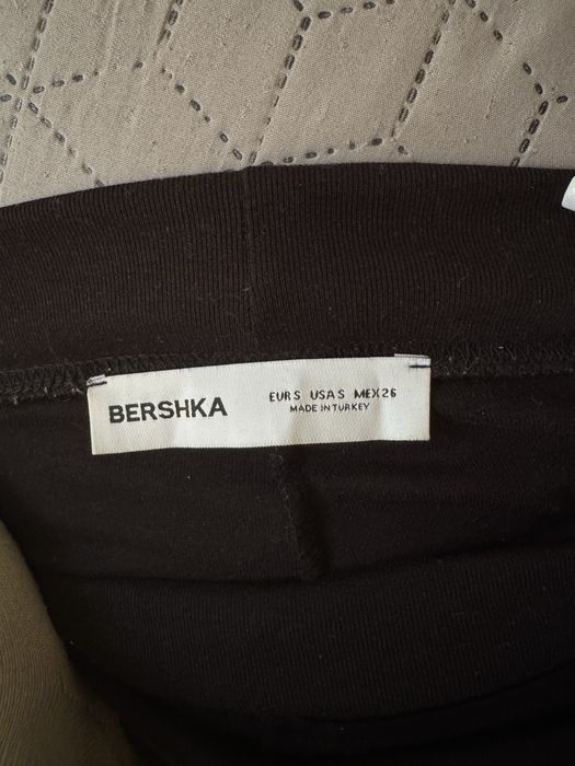 панталони BERSHKA