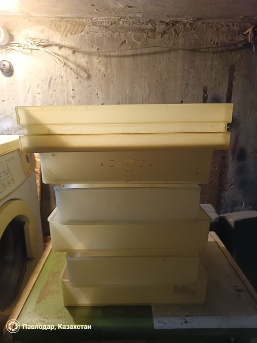 Ящик пластиковый