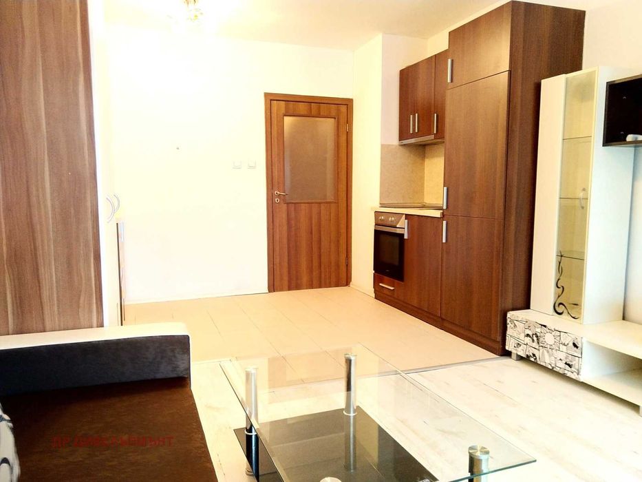 Дава се под наем Двустаен апартамент в София, Манастирски ливади - 74 кв.м за 561 € - Снимка #2