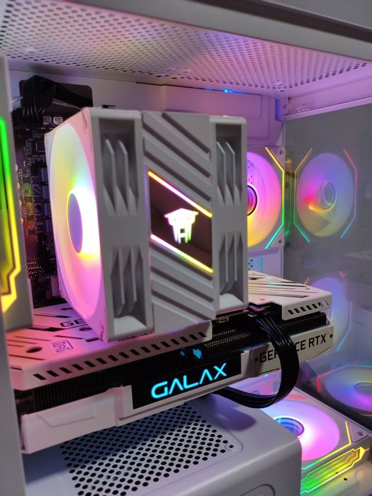 Ryzen 7 7800X3D RTX 3060Ti DDR5