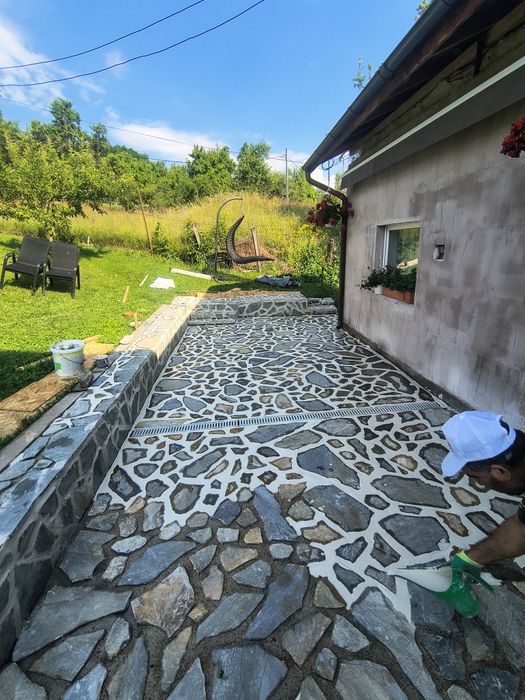 Pavaj din piatră naturală