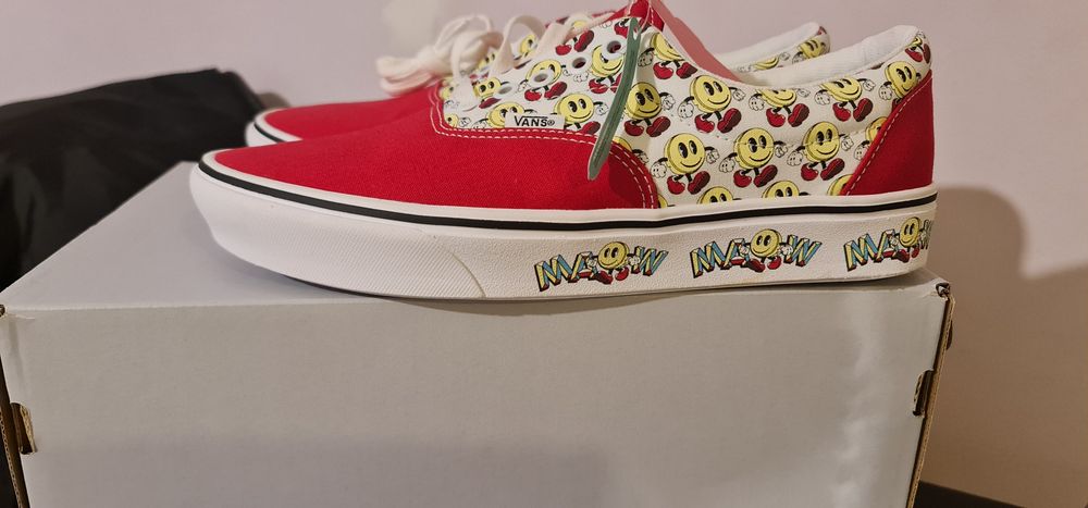 Tenesi Vans Depop Ediție limitata