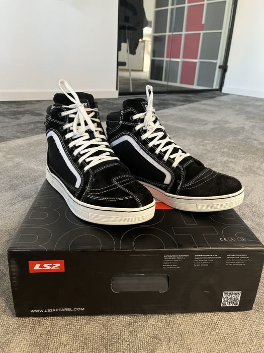 Ghete moto LS2 Doron – ca noi (purtate o singură dată) - marime 43