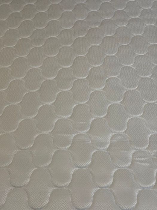 Продам кровать двухспальная