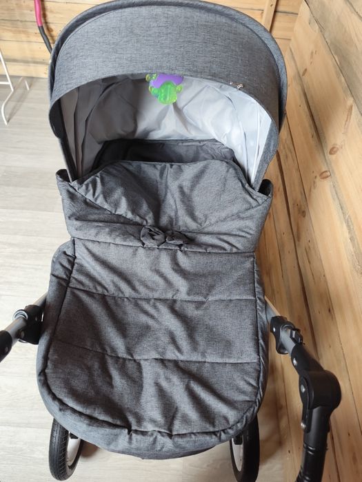 Продам коляску Tecnym