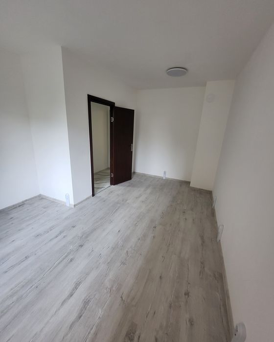 Продава се Тристаен апартамент в Разград, Лудогорие - 84 кв.м за 1124 €/кв.м - Снимка #4