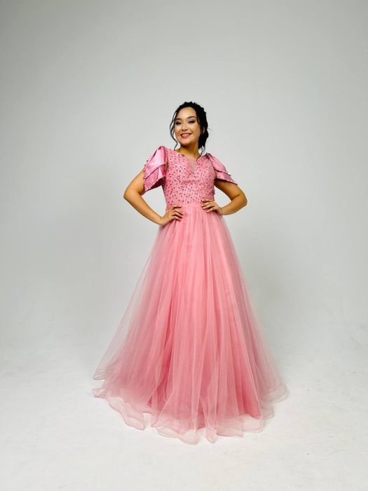 Платье/Көйлек Продаются платья!!!