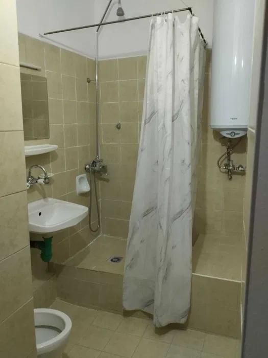 Дава се под наем Тристаен апартамент в Пловдив, Христо Смирненски - 63 кв.м за 325 € - Снимка #3