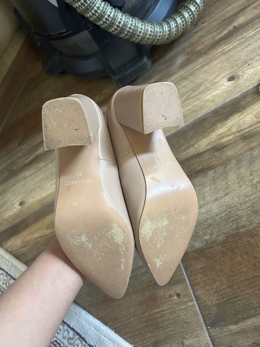 Туфли 37 размер.