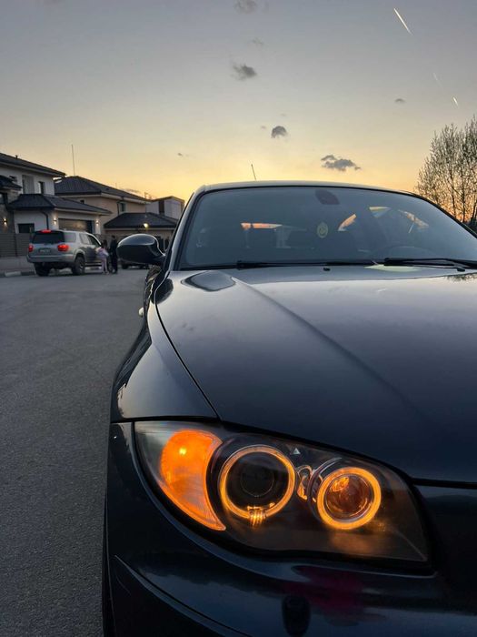 Продавам BMW 118d