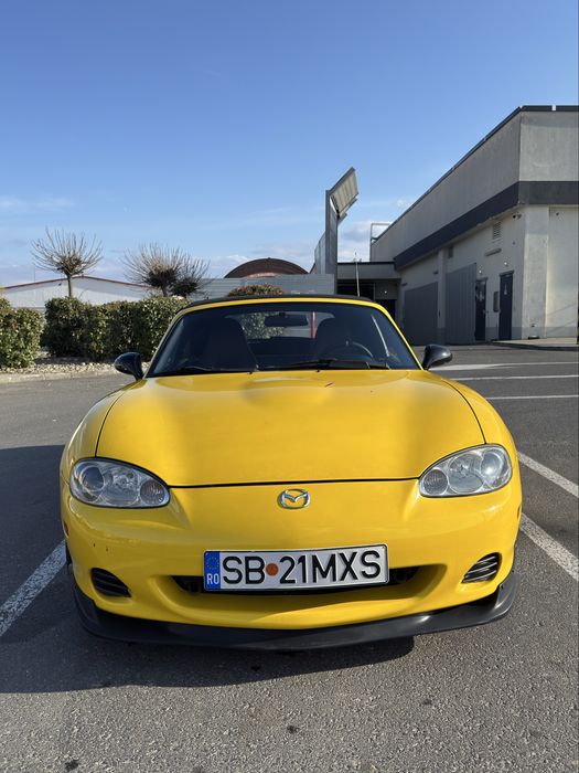 Mazda MX-5 NB FL 2002 – 1.6 – Phoenix Edition – AC – soft top nou