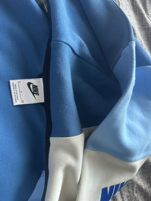 Nike Tech Fleece суитшърт с цял цип и качулка