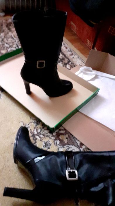 Ghetuțe înalte din piele naturala