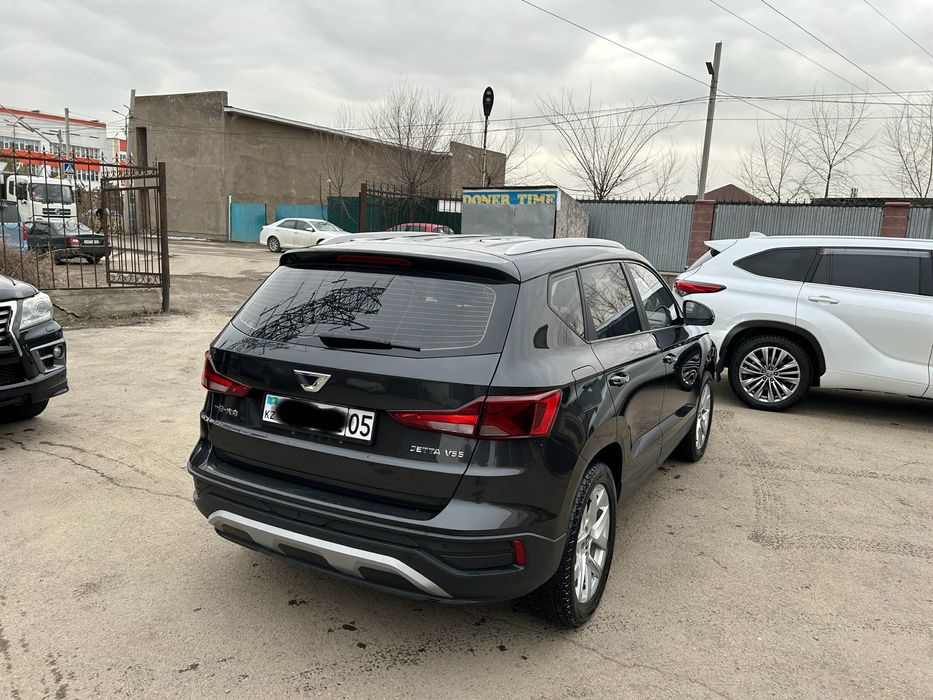 Машина сатылады jetta