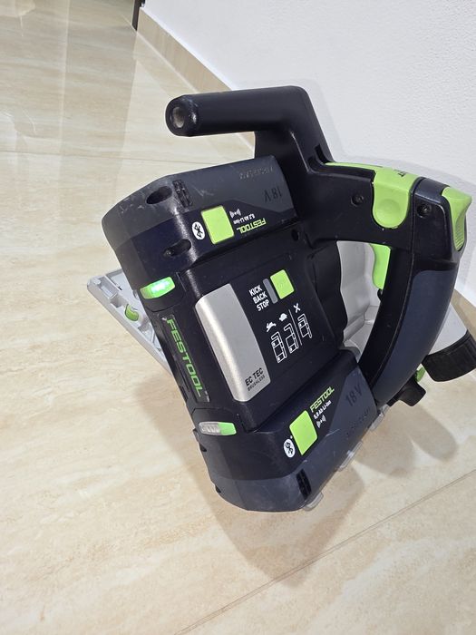 Fierastrau circular Festool cu doi acumulatori TSC 55 KEB
