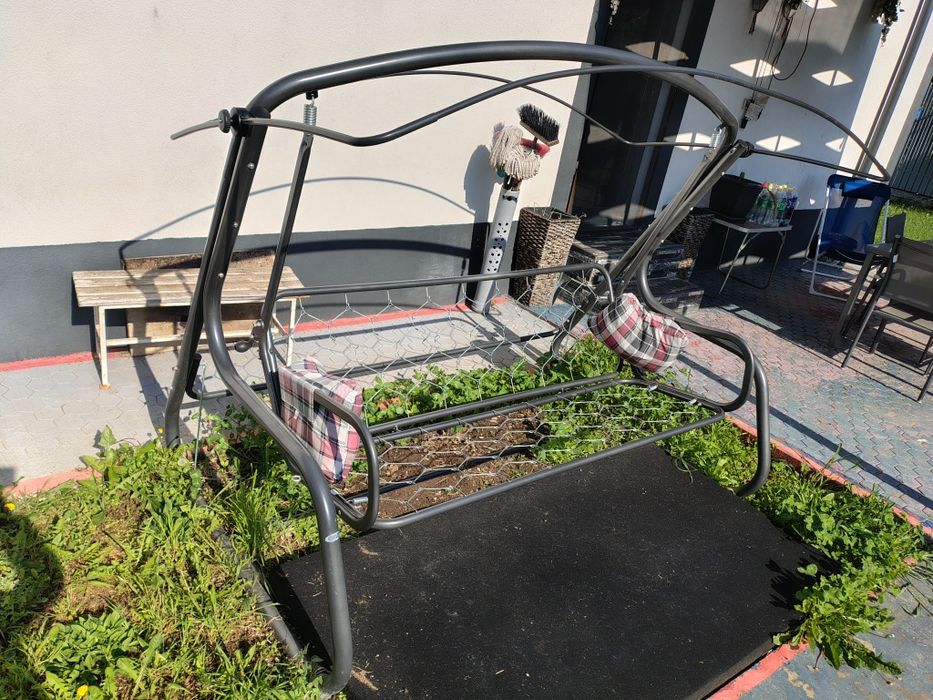 Vând cadru balansoar gradina