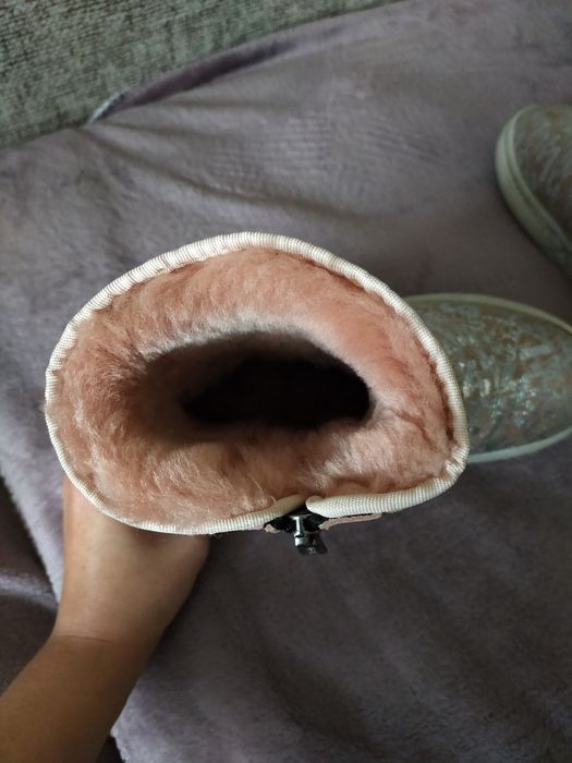 Уги на девочку Тифлани