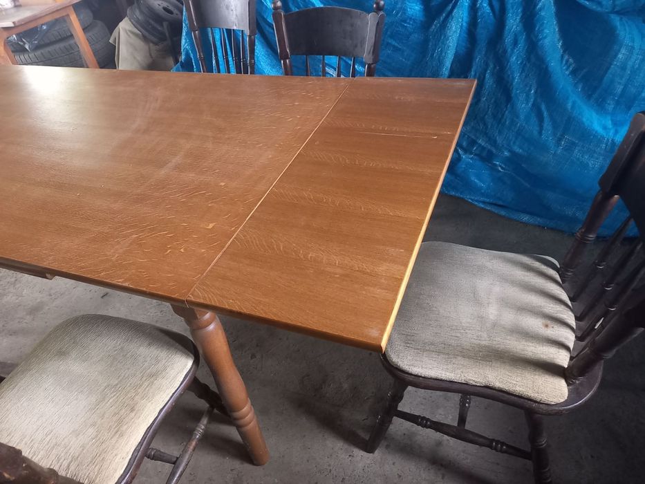 Разтегателна маса