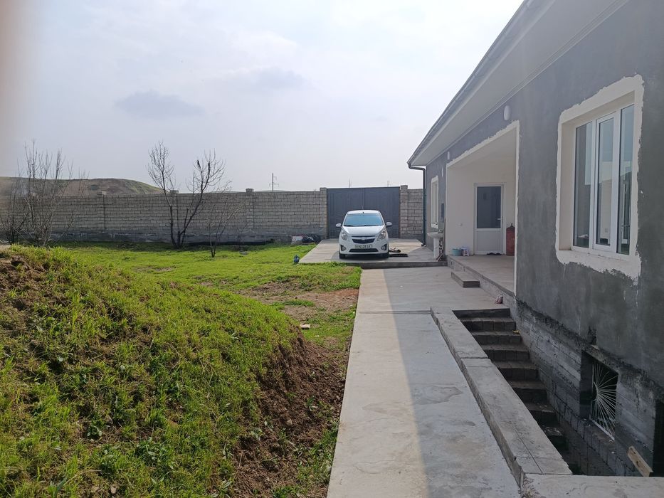 Янги курилган Уй