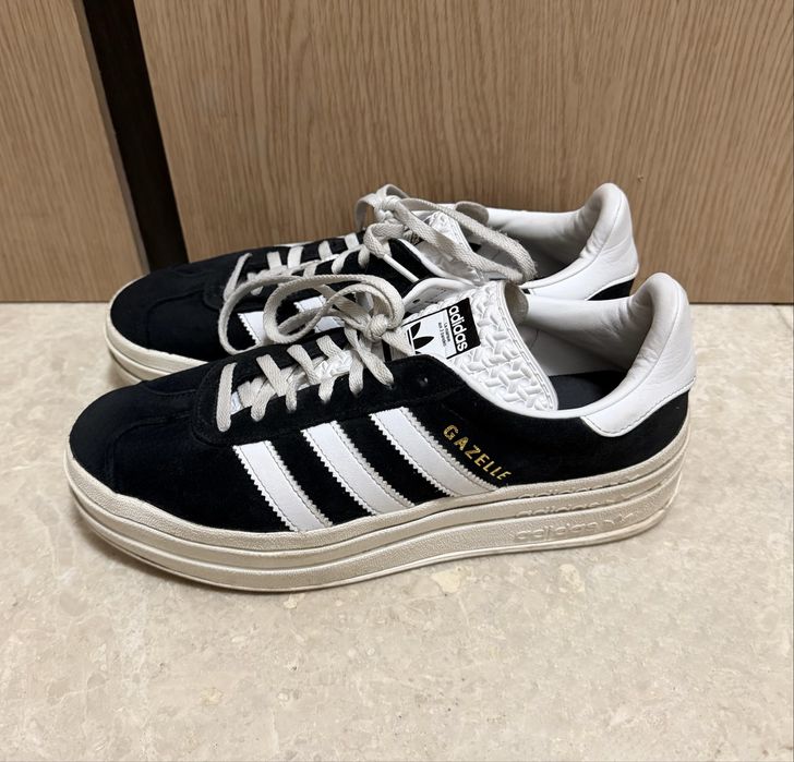 Продам кроссовки Adidas Gazelle