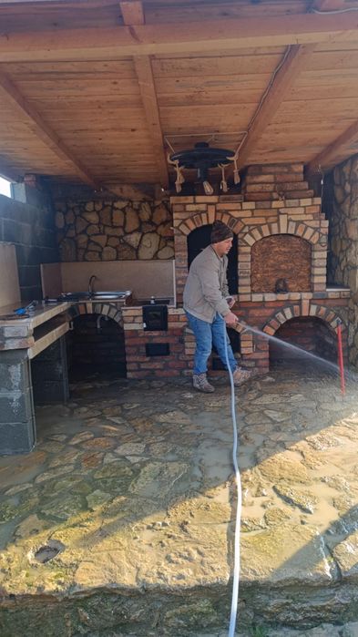 Foișoare si piatră naturală