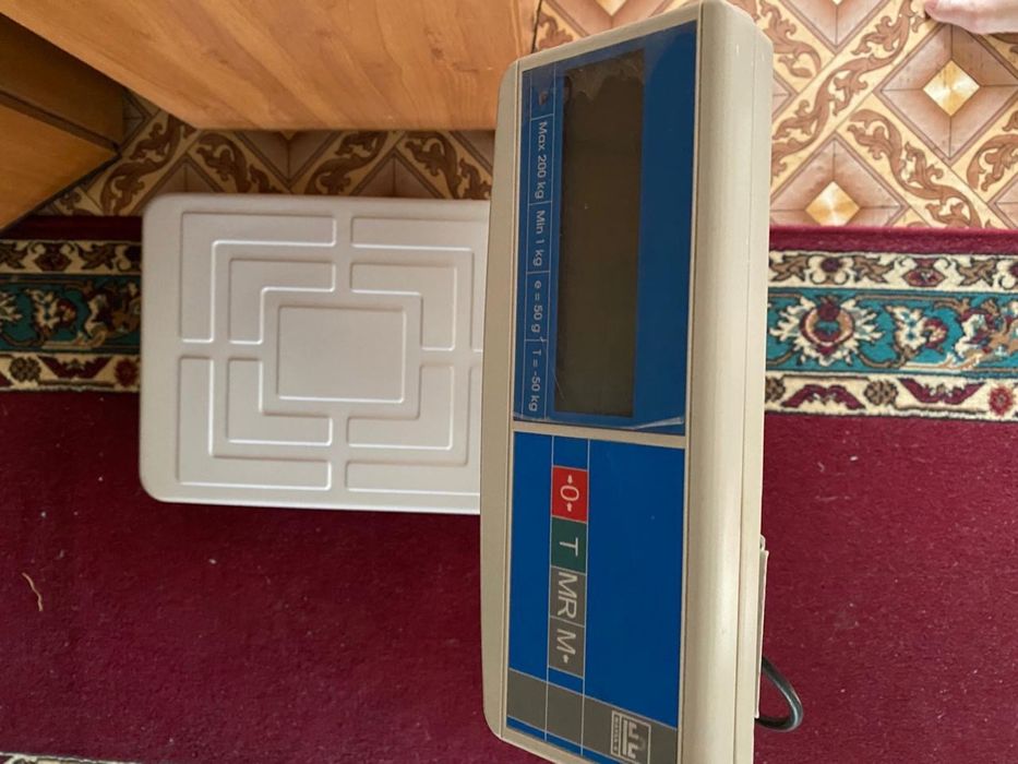 Весы электронные